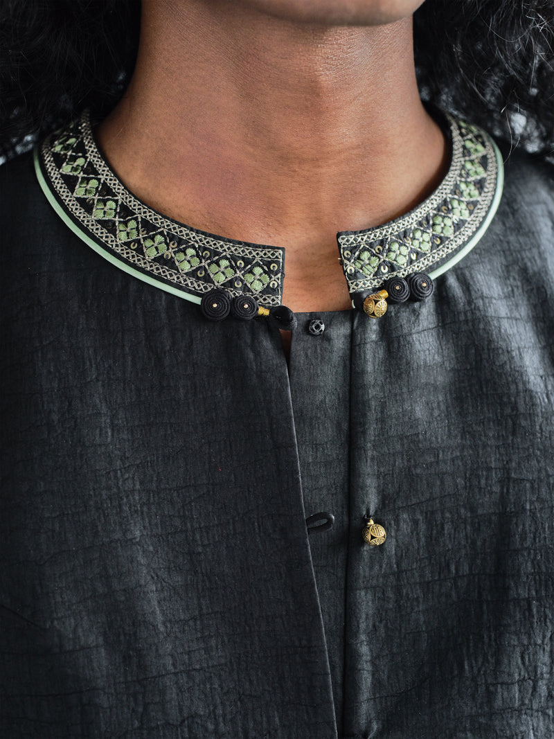 MIAO XIU XIANG YUN SHA VEST