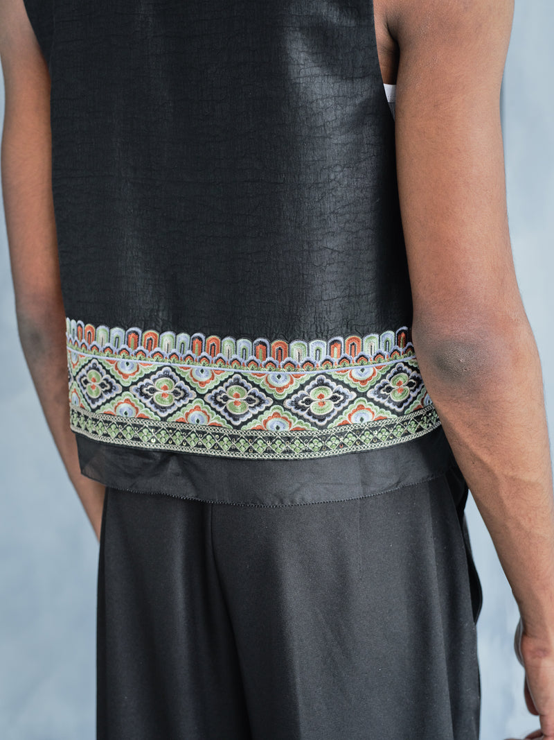 MIAO XIU XIANG YUN SHA VEST