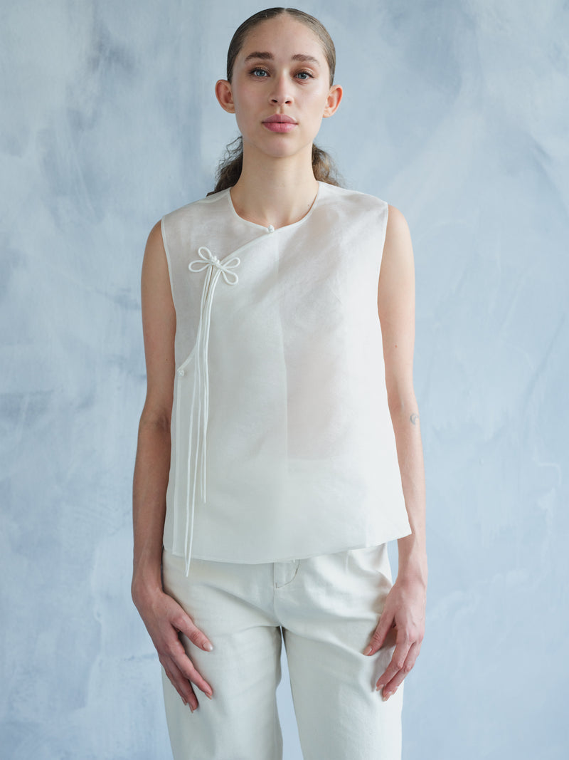 XIE JIN TI HUA SILK BLOUSE