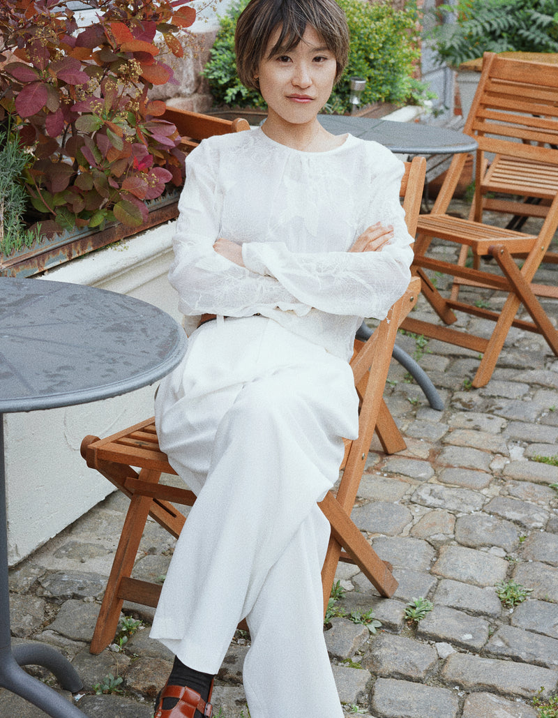 PINE AND CRANE EMBROIDERED BLOUSE